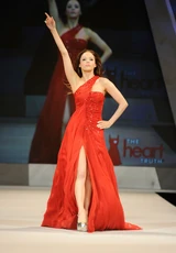 RoseHeart05.jpg (51 KB)