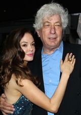 RoseConan8.jpg (48 KB)