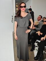 Rose MBFWImitation MQ 005.jpg (42 KB)