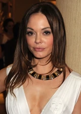 RoseHBO2.jpg (137 KB)