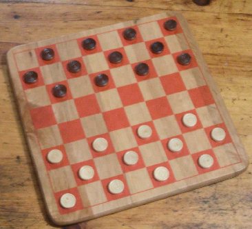 How to play Checkers: Draughts rules and jumps explained