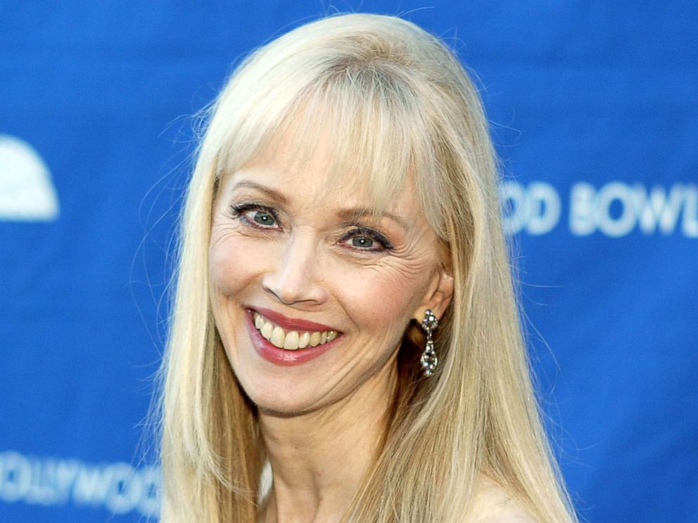 shelley long recent photos