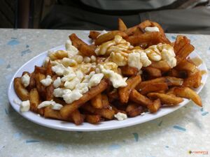 Sauce brune (poutine) — Wikipédia