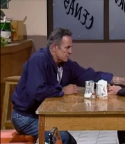 Ramiro Orcí como el Gorila.