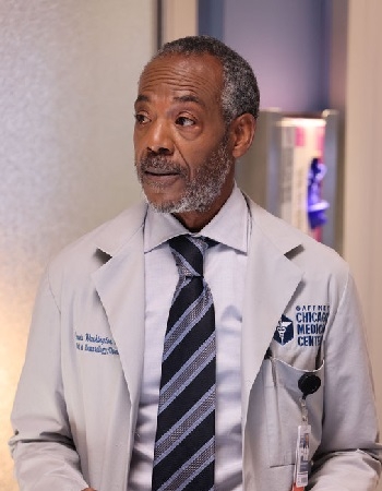 Dennis Washington | One Chicago & The FBIs Wiki | Fandom