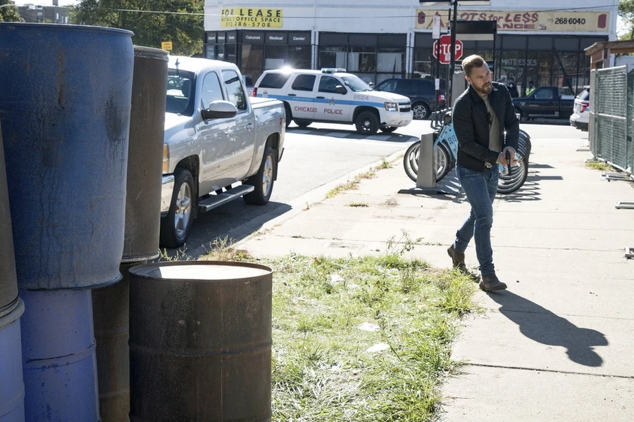 Black and Blue One Chicago & The FBIs Wiki Fandom