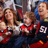 Brian Campbell with his wife, Lauren and daughters Harper & Everley