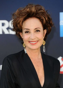 Annie Potts 2