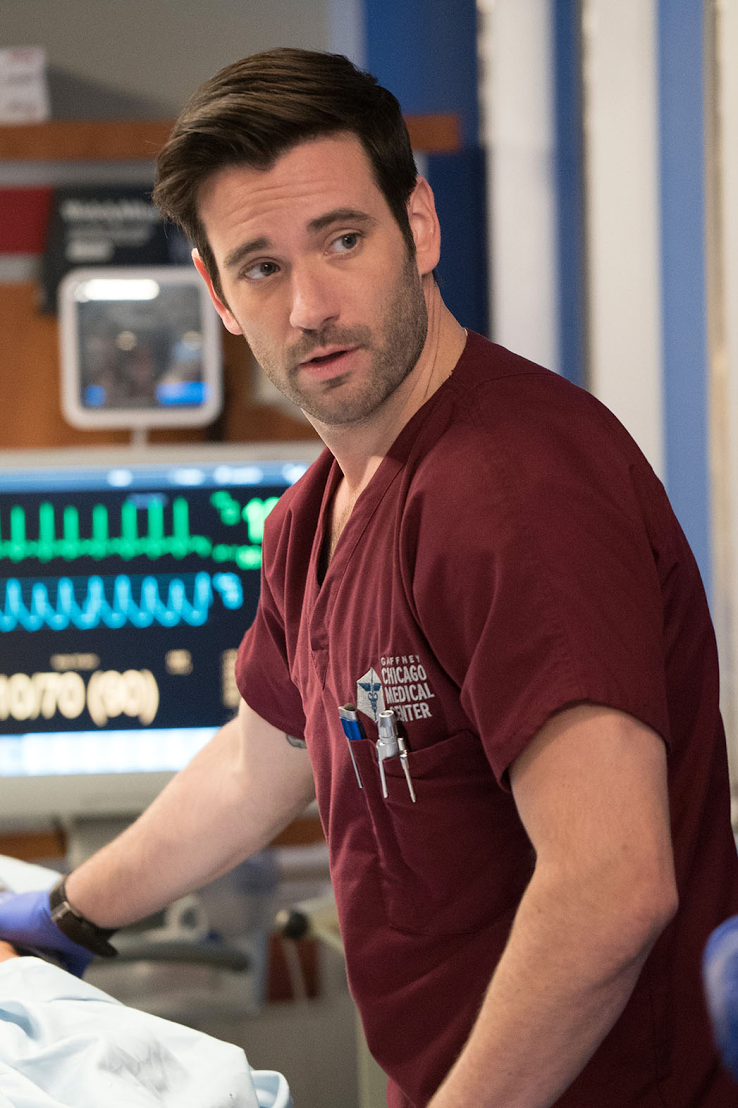 34 Facts About Colin Donnell - Facts.net