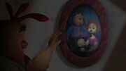 1000px-Chicken-little-disneyscreencaps com-2147