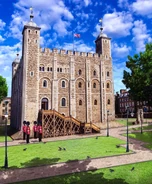 Tower of London Courtyard Day.jpg (336 KB) Courtyard (Day)