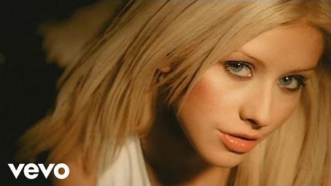 Christina Aguilera - Genio Atrapado-1