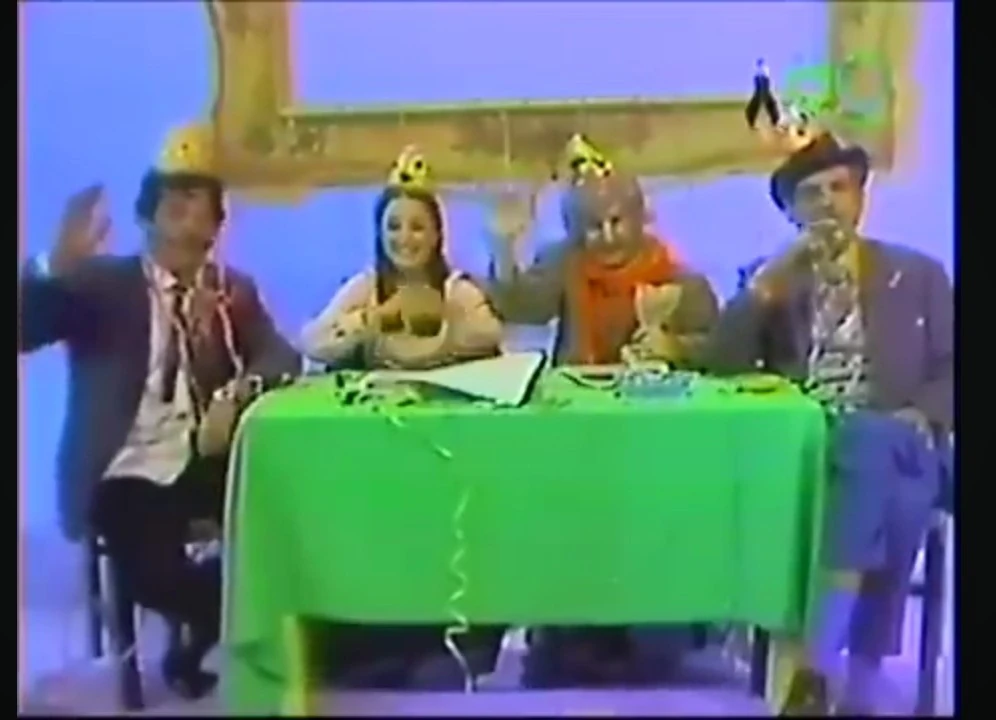 Christmas special (Los supergenios de la Mesa Cuadrada) Christmas