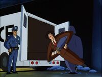 Arms is arrested.jpg (99 KB) The police arrest Akimbo.