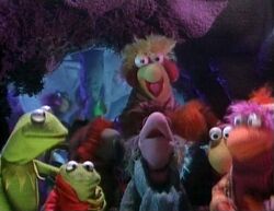 Kermit and Robin meet the Fraggles