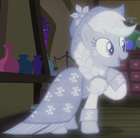 Applejack as the Spirit of Hearth's Warming Past in "A Hearth's Warming Tail".