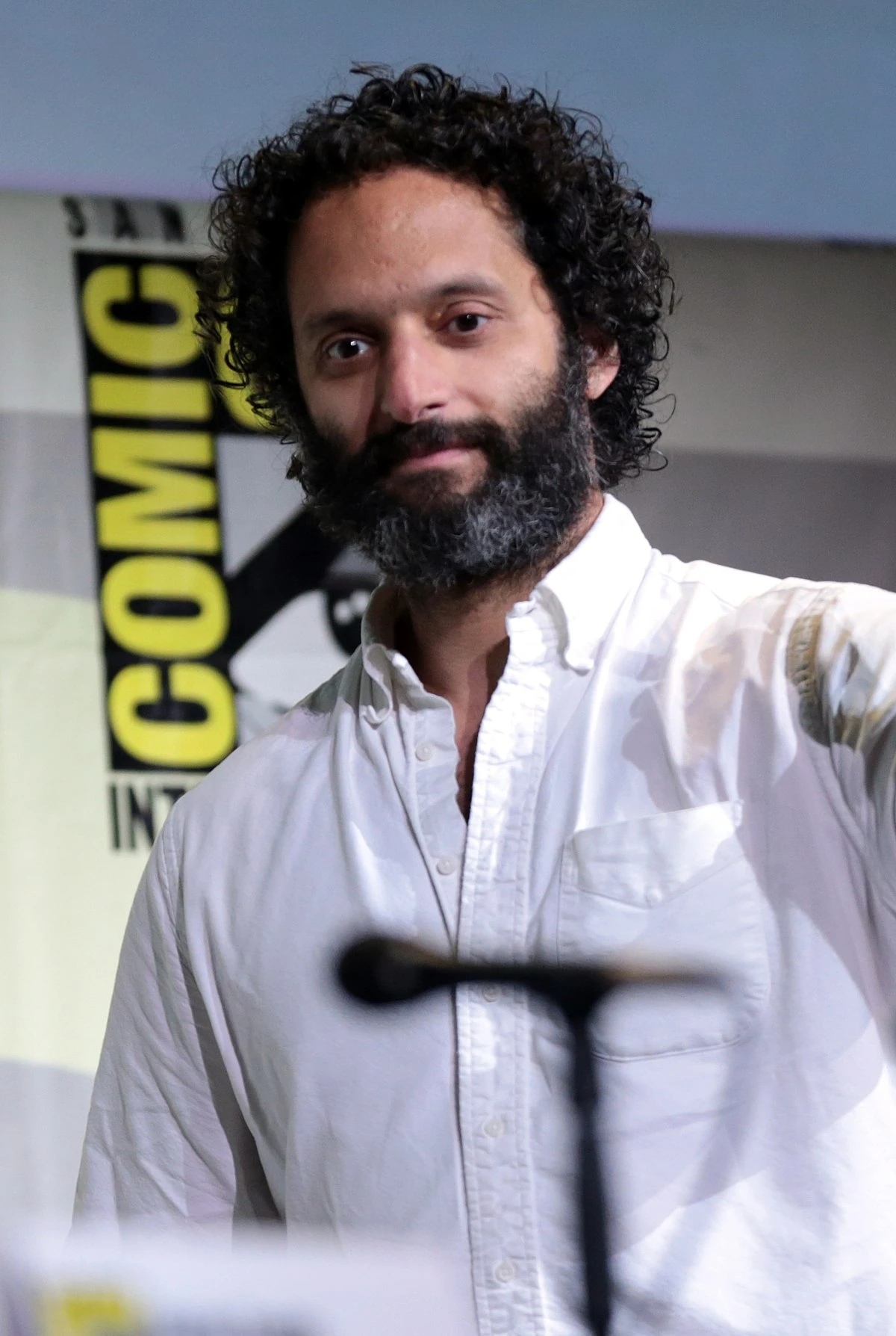 Jason Mantzoukas | Christmas Specials Wiki | Fandom