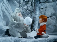 Winter makes magic snowball.jpg (184 KB) Winter provides Kris with a magic snowglobe.