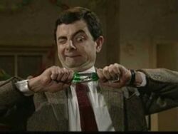 Mr Bean pulls the Cracker