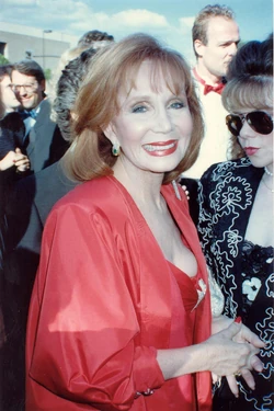 Katherine helmond christmas snow