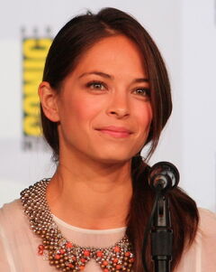 800px-Kristin Kreuk Comic-Con 2, 2012