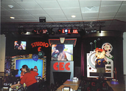 Full Single-Screen Studio C 2000 Stage