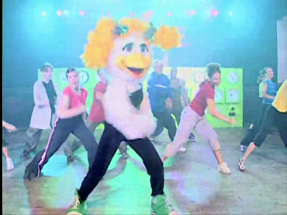 Chuck E. (September 2000 Show Version) Chuck E. Cheese Wiki Fandom