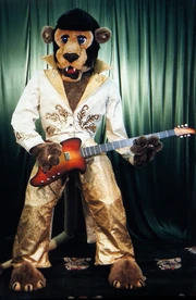 The King, one of the lounge shows introduced at Pizza Time Theatres in 1981.
