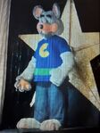 Plastic 3-Stage Animatronic (late 2014-Present) with Rockstar shirt and jeans