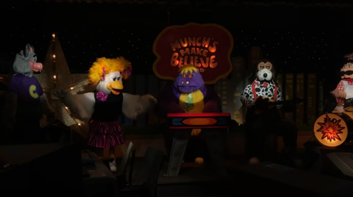 1 3 Stage Chuck E Cheese Wiki Fandom