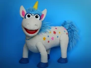 P124.jpg (837 KB) Ronnie's puppet