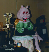 Madame Oink Full-Bodied Cyberamic Animatronic (Prototype)