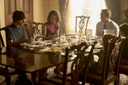 Grant having breakfast with James, Charlotte and Henry in the Chucky episode Murder at 1600.