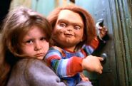 4F17BF70-CB55-47CA-87F9-CF628CD5ACA4.jpeg (72 KB) Mona helping Chucky.