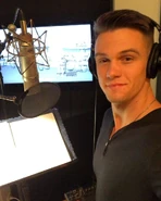 NickHagelinrecordingEddie.jpg (86 KB) Nick Hagelin recording lines for Eddie