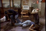 Jane Curtin dead (far right, in seat) in SNL (5-15-1976)