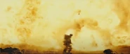 TomCruiseEmilyBlunt-EdgeOfTomorrow4-Explosion.png (1.75 MB) Emily Blunt and Tom Cruise's deaths in Edge of Tomorrow