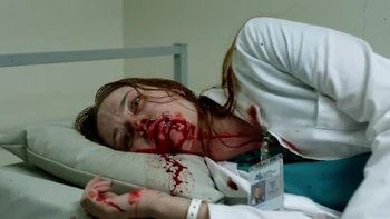Elyse Levesque in Containment: Pilot