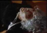 Stellastevensthegranny2.png (313 KB) Stella Stevens in The Granny