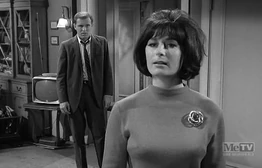 Susan Bay appearing in Perry Mason: The Case of the Duplicate Case, prior to her off-screen death 