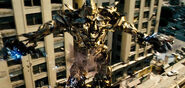 Darius McCrary's CGI death in Transformers (2007).