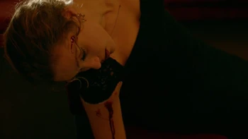 Kaylovellestrikeback