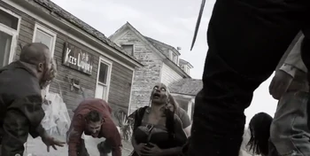 Debra Wilson in Dead 7