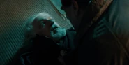 ClancyBrown-ThePenguin-HeartAttack.png (2.8 MB) Clancy Brown in The Penguin: Top Hat