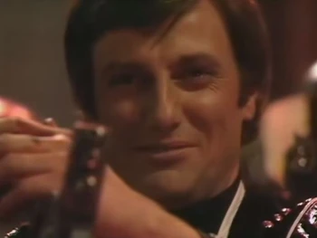 Paul Darrow before his possible off-camera death in Blake's 7: Blake