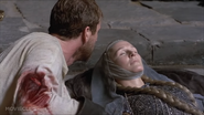 Glenn Close (with Mel Gibson) in Hamlet
