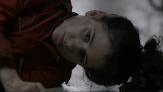 Ellie Kendrick in Misfits: Episode 5