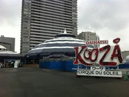Durante la gira de Kooza, 2011-2012.