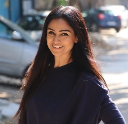 Simran Bagga Hd Wallpaper