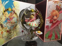 Intérieur de la boîte et figurine